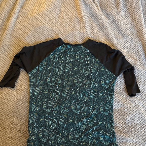 Lularoe Raglan - Picture 3 of 3